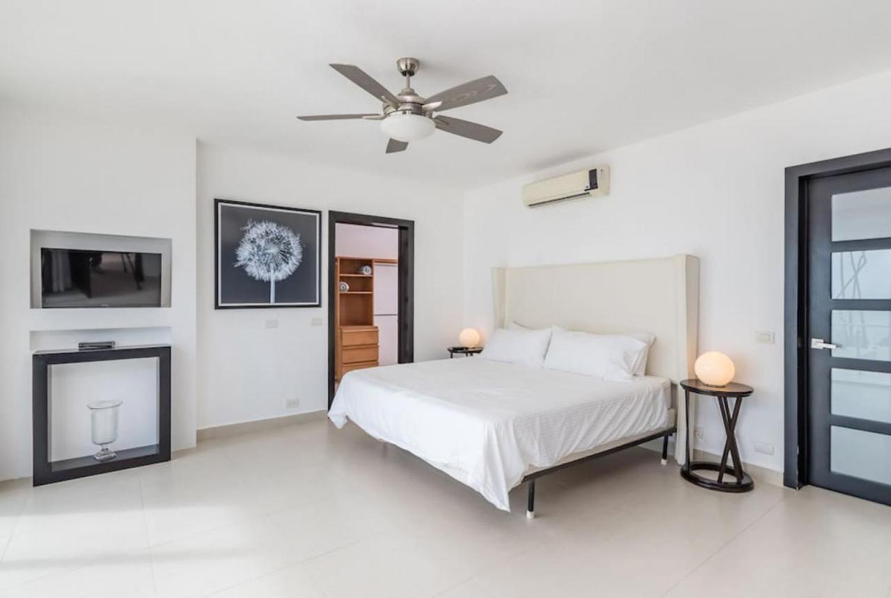 Villa Pandora Beach Front Villa With Chef Game Room Pool Punta Cana Exterior foto